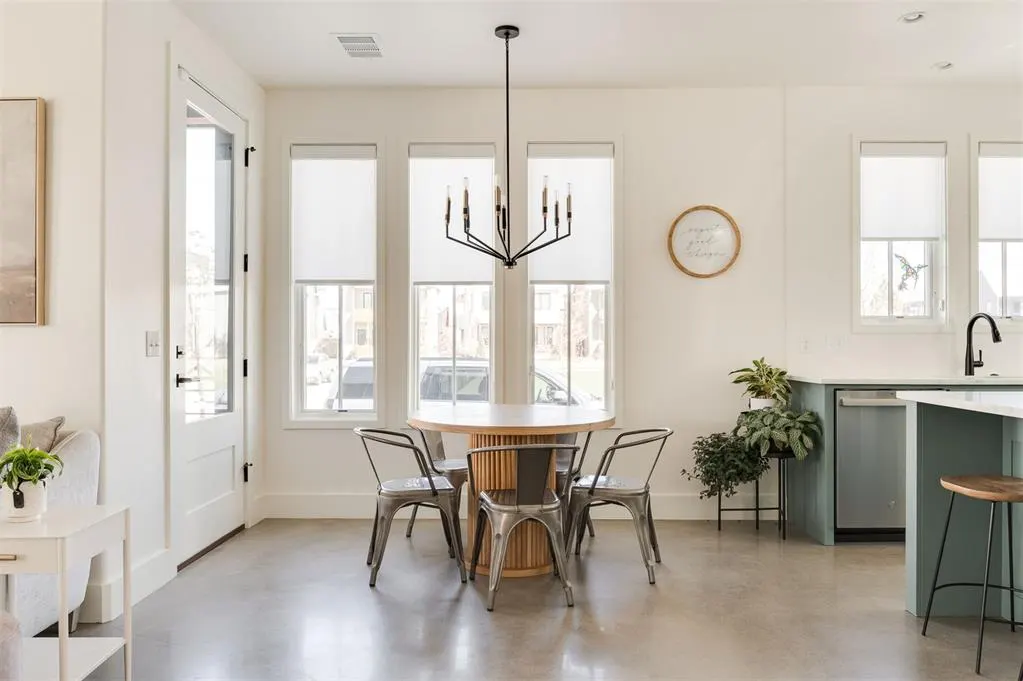 Photo 12 — 1725 Oso Avenue, Oklahoma City, OK 73108