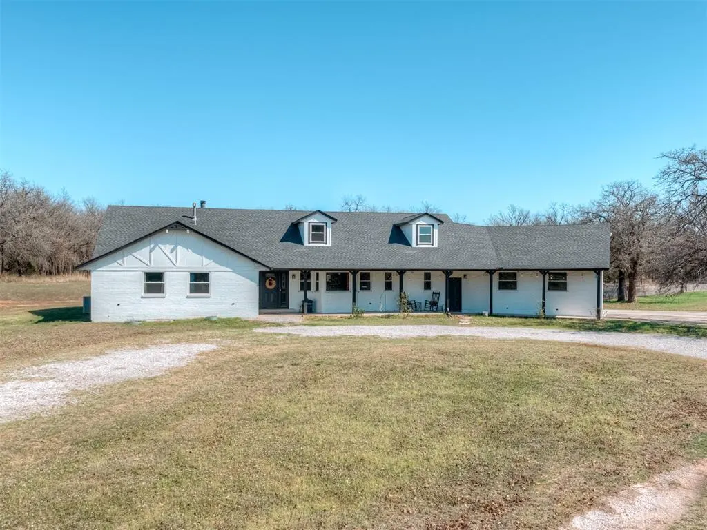 Front exterior — 10828 Eastway Street, McLoud, OK 74851