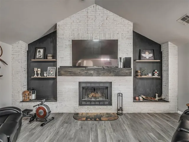 Photo 6 — 10828 Eastway Street, McLoud, OK 74851