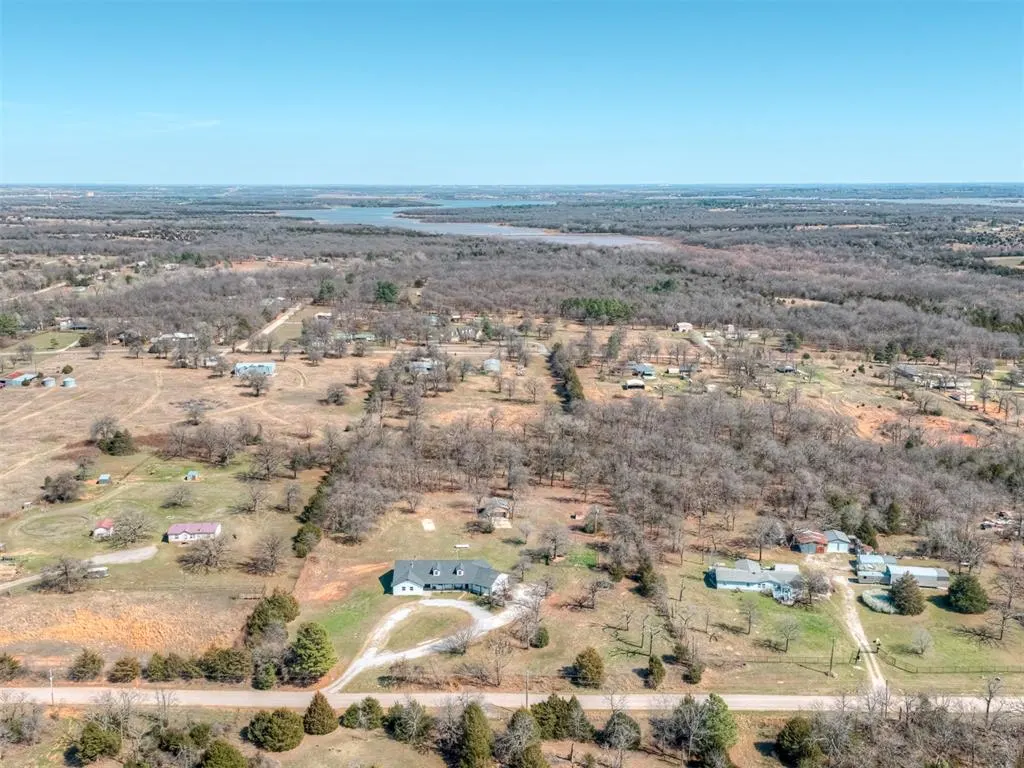 Photo 47 — 10828 Eastway Street, McLoud, OK 74851