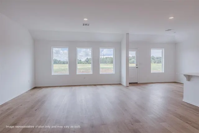 Photo 2 — 708 South Haven Drive, Noble, OK 73068