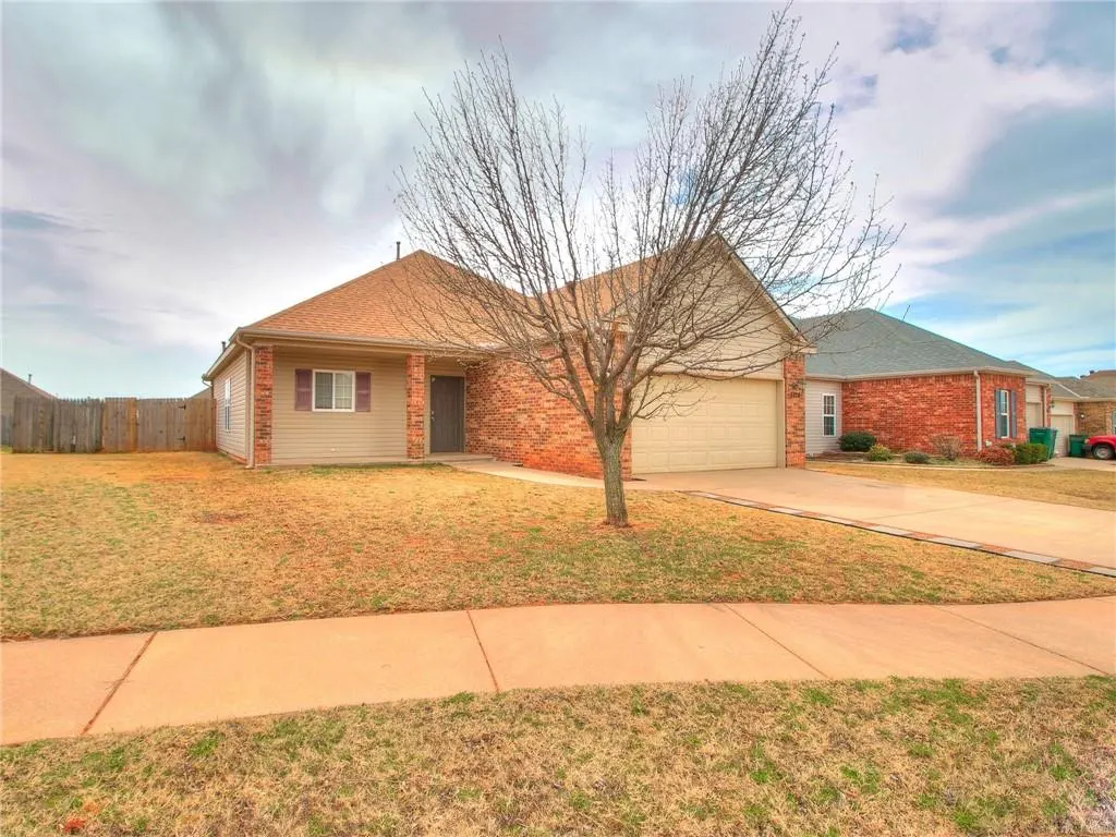 Photo 2 — 5928 SE 69th Street, Oklahoma City, OK 73135
