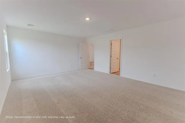 Photo 4 — 700 South Haven Drive, Noble, OK 73068