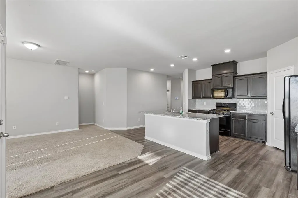 Photo 10 — 9520 Timberland Lane, Yukon, OK 73099