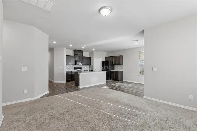 Photo 5 — 9520 Timberland Lane, Yukon, OK 73099