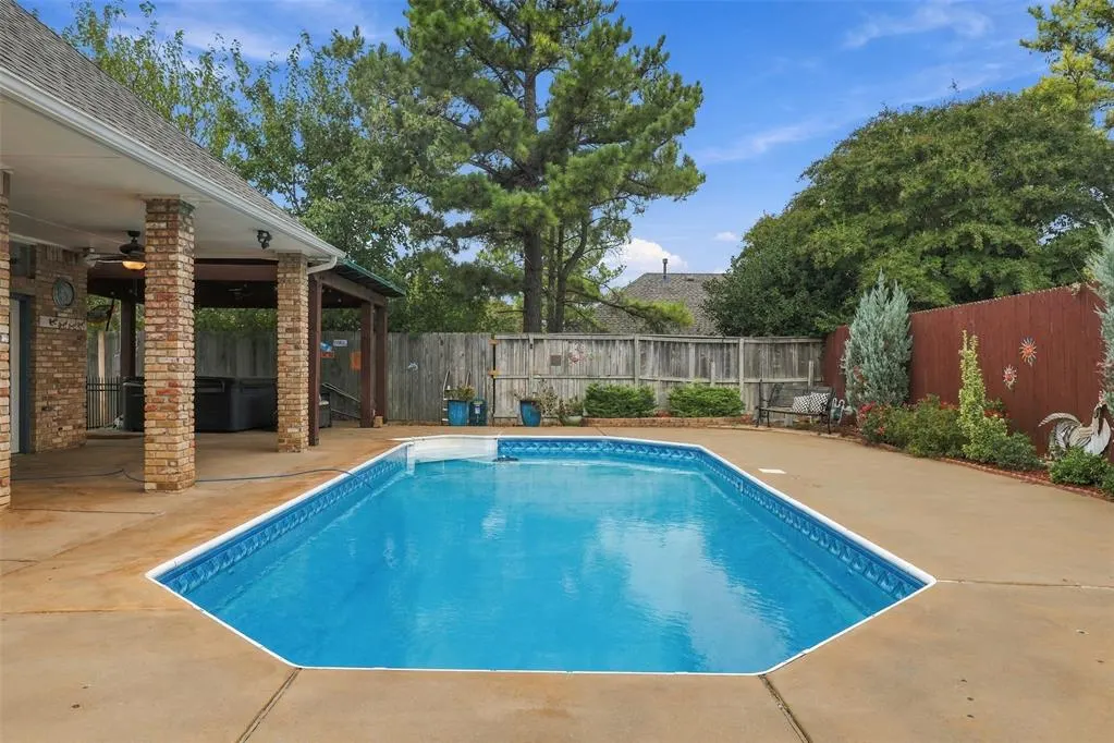 Photo 39 — 2421 Marforio Place, Oklahoma City, OK 73170