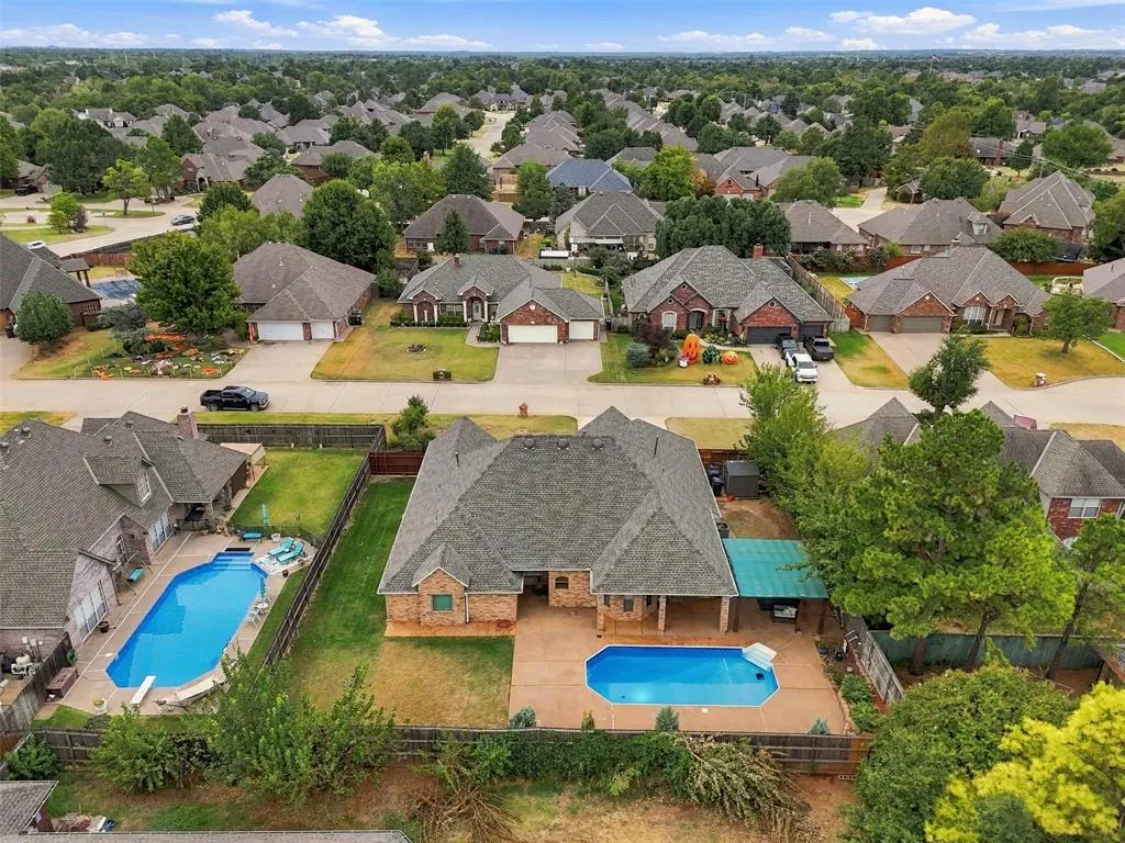 Photo 43 — 2421 Marforio Place, Oklahoma City, OK 73170