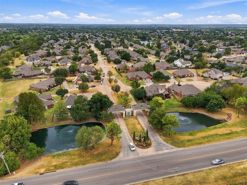 Photo 47 — 2421 Marforio Place, Oklahoma City, OK 73170