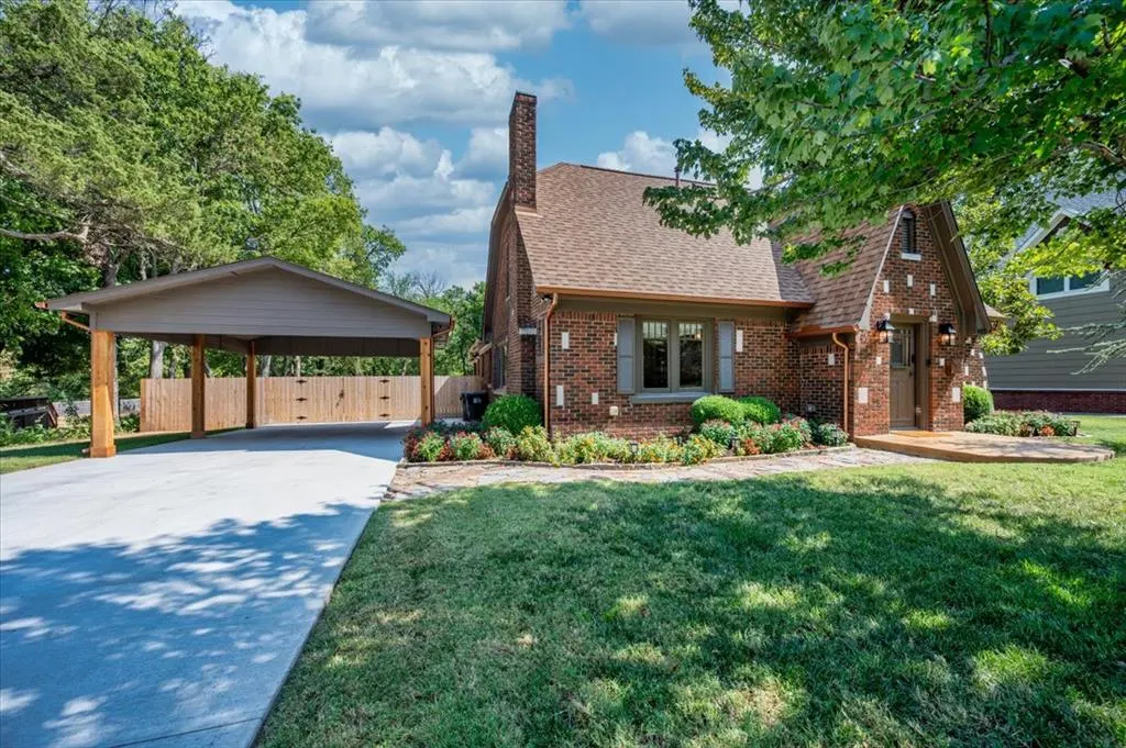 Photo 7 — 1415 Oklahoma Avenue, Norman, OK 73071