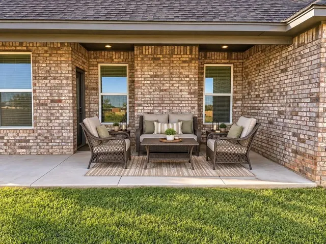 Photo 4 — 8740 Summit View Lane, Edmond, OK 73025