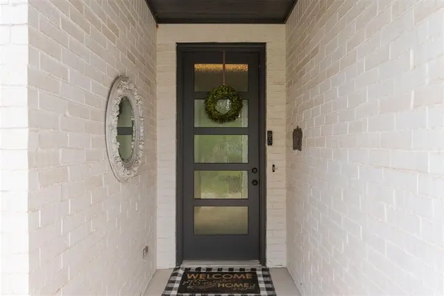 Photo 2 — 2401 Semillon Way, Edmond, OK 73012