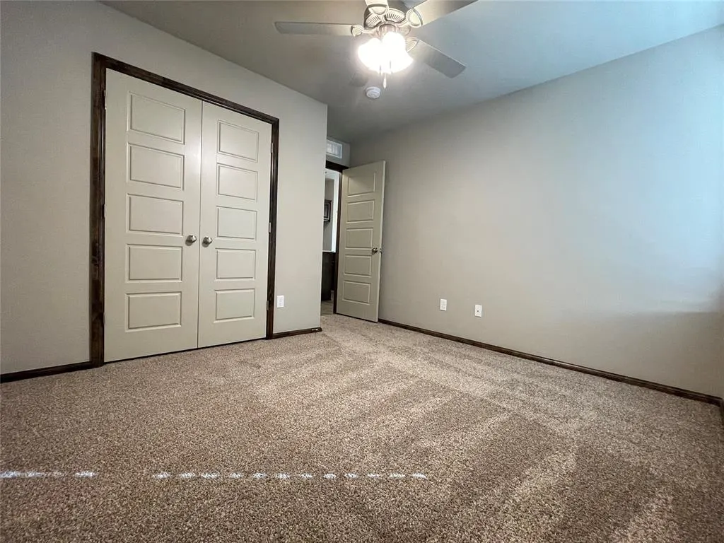 Photo 12 — 2033 Sara Vista Road, Yukon, OK 73099