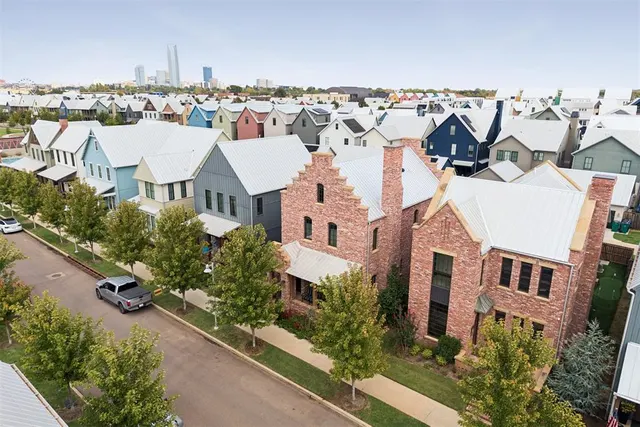 Photo 4 — 1900 Oso Avenue, Oklahoma City, OK 73108