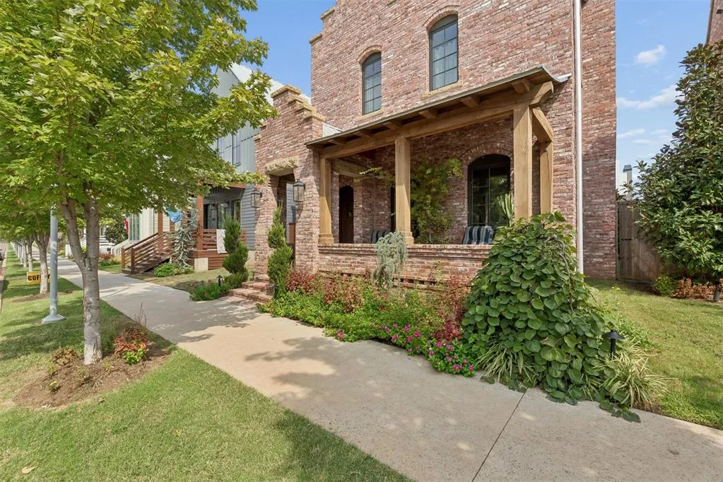 Photo 6 — 1900 Oso Avenue, Oklahoma City, OK 73108