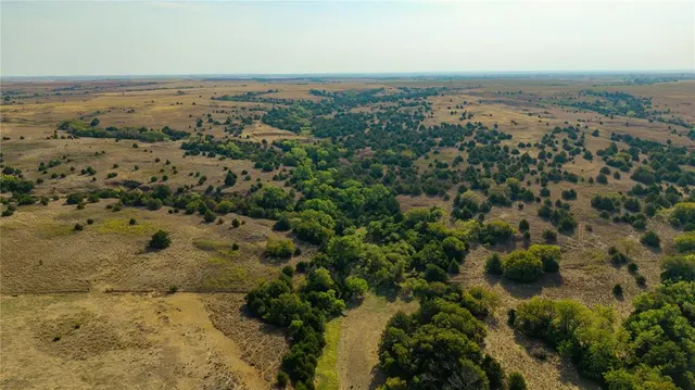 Photo 5 — Rural, Arapaho, OK 73620