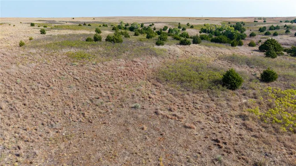 Photo 16 — Rural, Arapaho, OK 73620