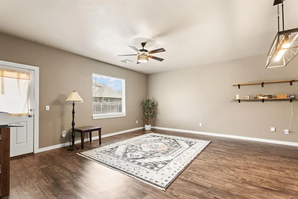 Photo 18 — 9053 NW 143rd Street, Yukon, OK 73099