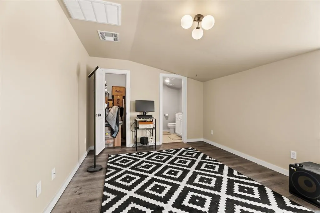 Photo 29 — 9053 NW 143rd Street, Yukon, OK 73099