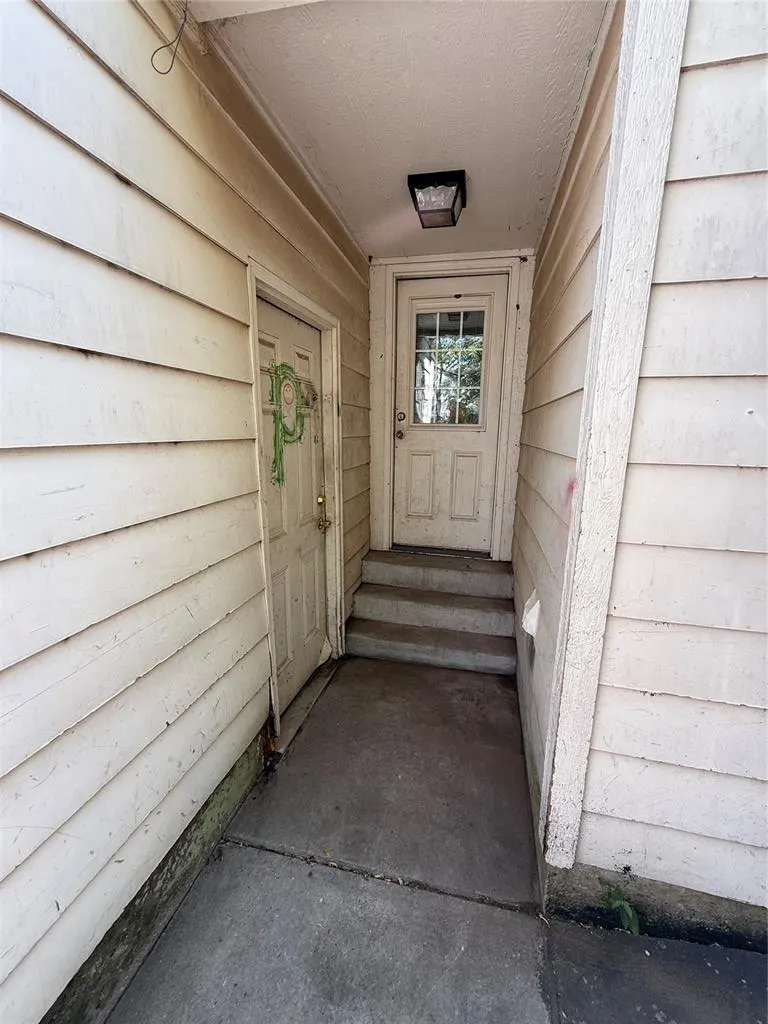 Photo 2 — 214 E Vida Way, Norman, OK 73069