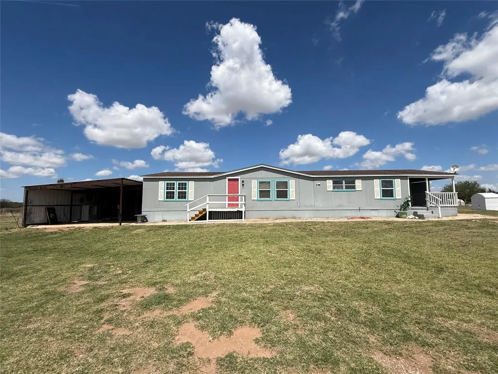 Front exterior — 20613 E County Road 156 Road, Blair, OK 73526