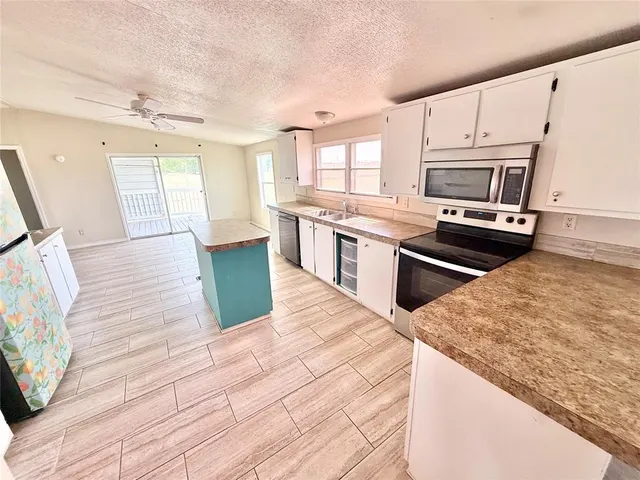 Photo 3 — 20613 E County Road 156 Road, Blair, OK 73526