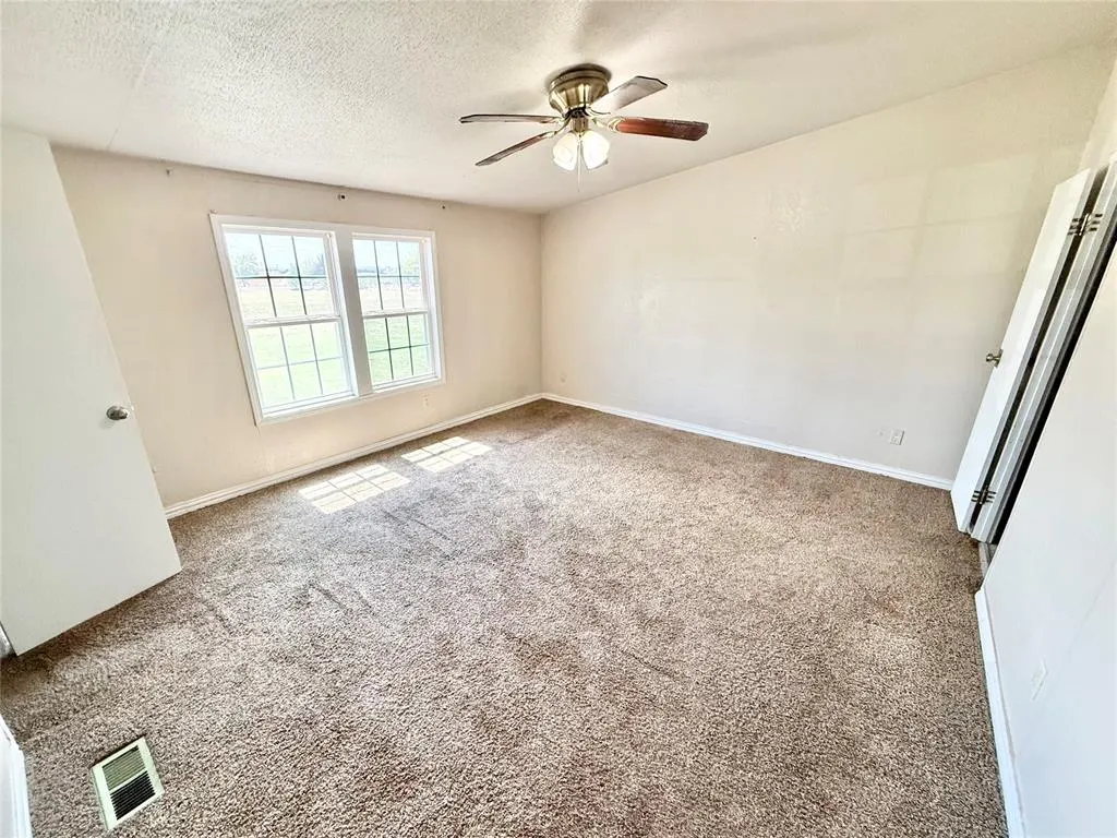 Photo 11 — 20613 E County Road 156 Road, Blair, OK 73526