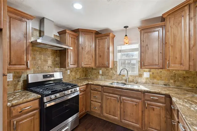 Photo 3 — 3228 Cashion Place, Oklahoma City, OK 73112