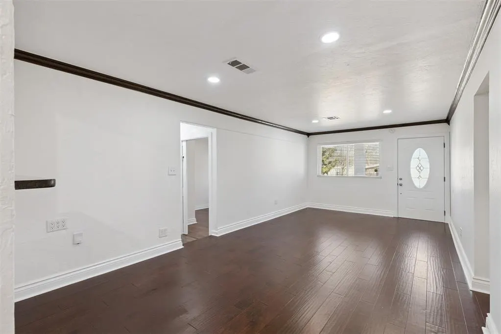 Photo 9 — 3228 Cashion Place, Oklahoma City, OK 73112