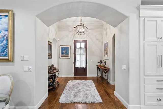 Photo 2 — 3339 Stone Brook Court, Oklahoma City, OK 73120