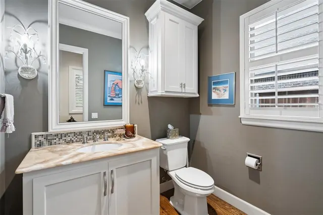 Photo 3 — 3339 Stone Brook Court, Oklahoma City, OK 73120