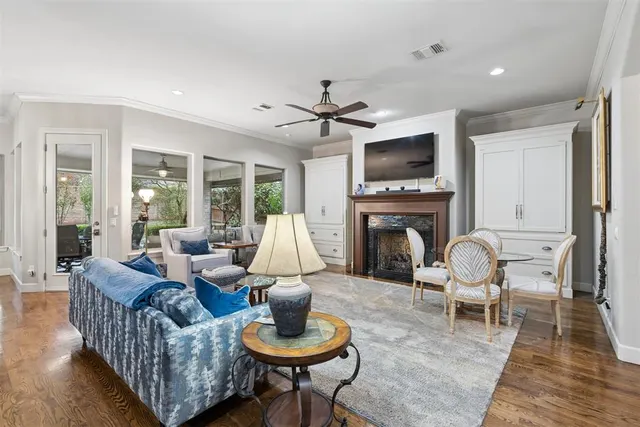 Photo 4 — 3339 Stone Brook Court, Oklahoma City, OK 73120