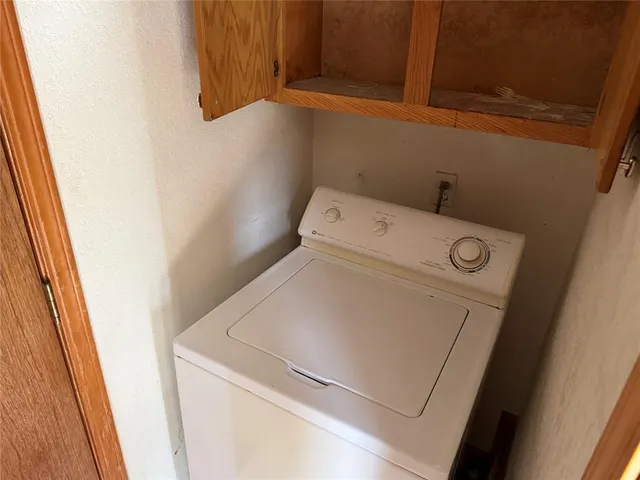 Photo 8 — 1032 Cambridge Court, Moore, OK 73160