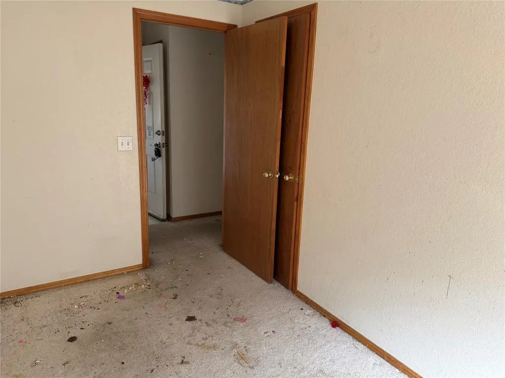 Photo 15 — 1032 Cambridge Court, Moore, OK 73160