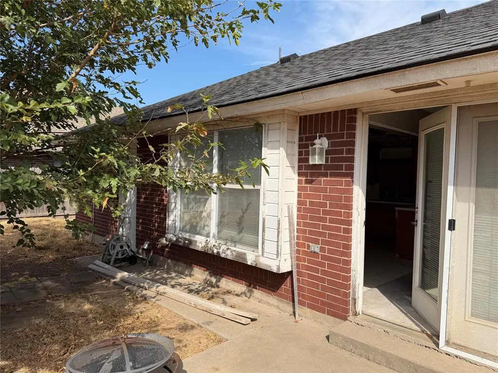 Photo 23 — 1032 Cambridge Court, Moore, OK 73160