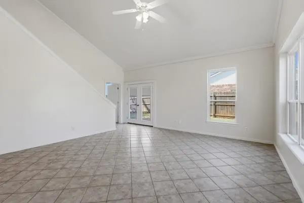 Photo 8 — 2302 Oakridge Drive, Purcell, OK 73080