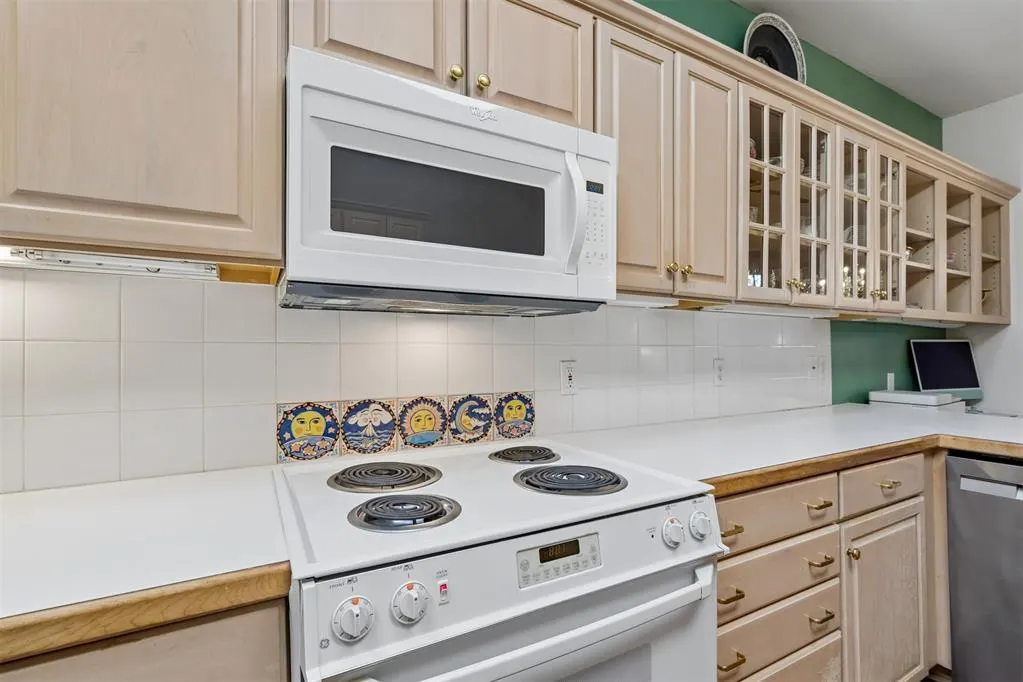 Photo 13 — 8618 N May Avenue 32B, Oklahoma City, OK 73120