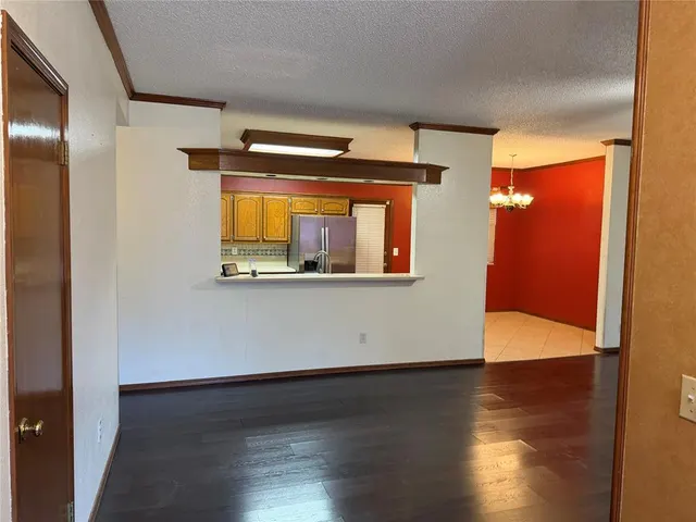 Photo 3 — 901 Randall Drive, Moore, OK 73160