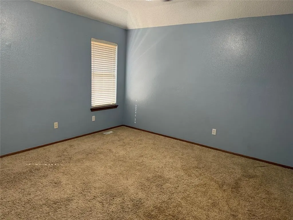Photo 27 — 901 Randall Drive, Moore, OK 73160