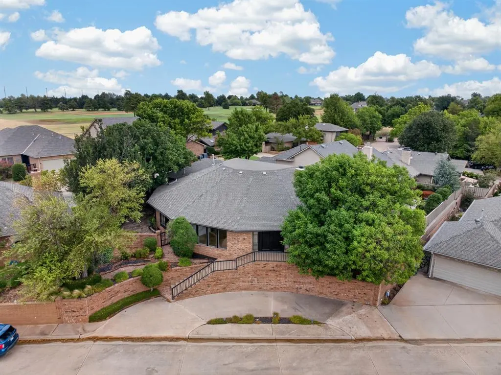 Photo 39 — 545 E Oak Place, Edmond, OK 73025
