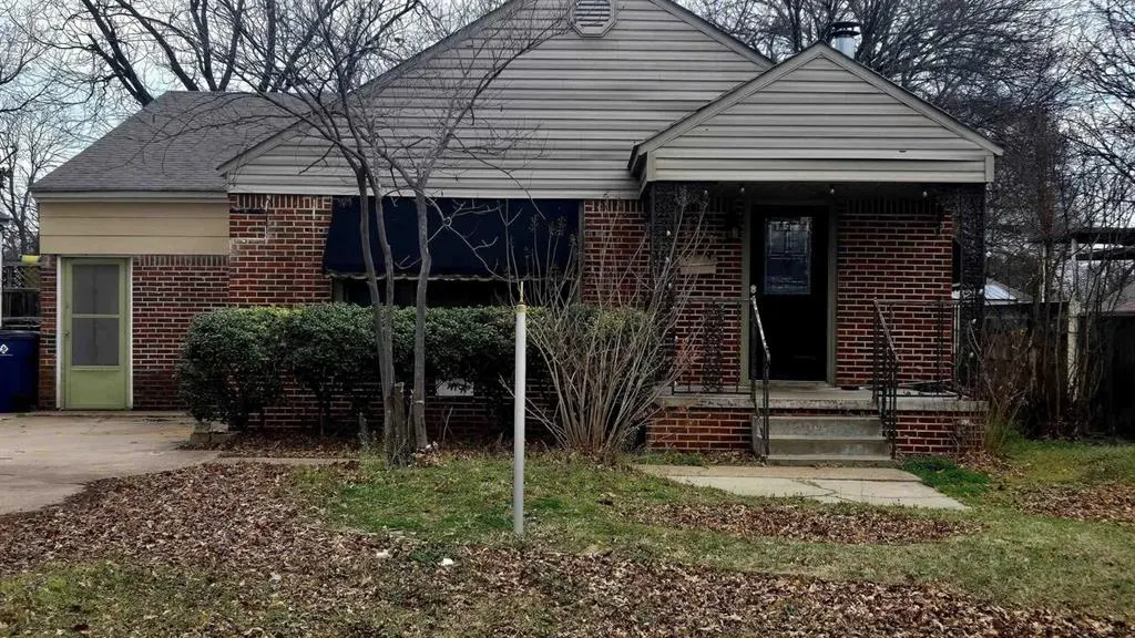 Front exterior — 1112 N 12th Street, Duncan, OK 73533