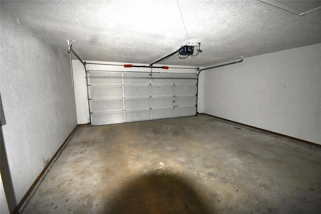 Photo 17 — 2007 Mary Avenue, Seminole, OK 74868