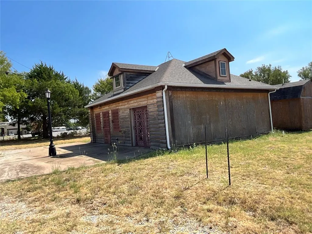 Photo 10 — 428 N Dogwood Street, Luther, OK 73054