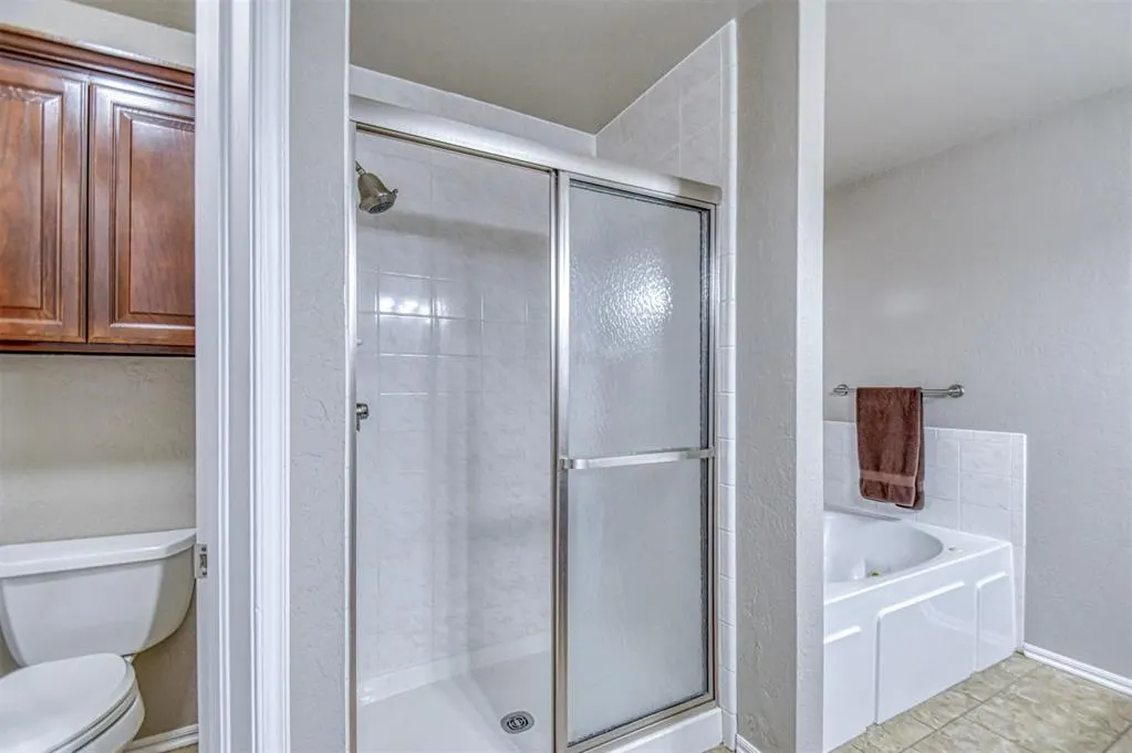 Photo 19 — 409 Prestwick Street, Norman, OK 73072