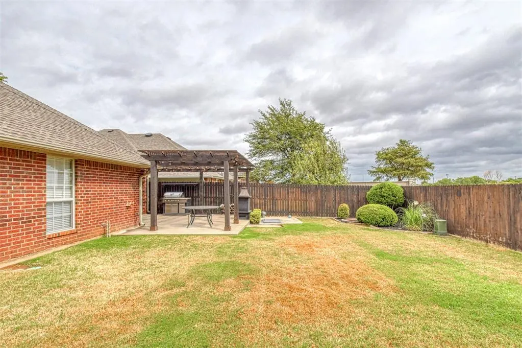 Photo 32 — 409 Prestwick Street, Norman, OK 73072