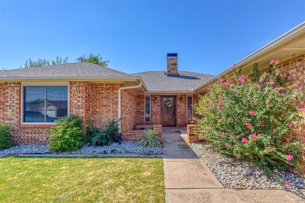 Photo 3 — 1334 Lowrie Lane, Oklahoma City, OK 73159