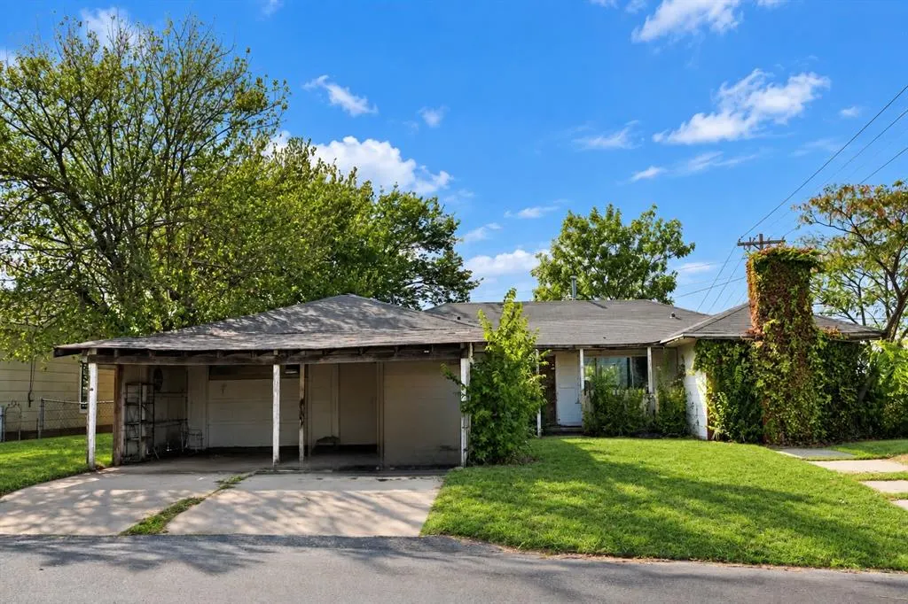Front exterior — 624 N Ford Avenue, Stroud, OK 74079