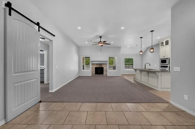 Photo 3 — 10209 SW 23rd Street, Yukon, OK 73099