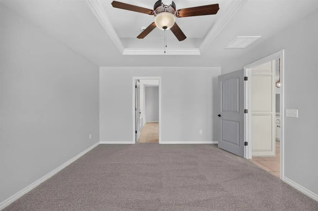 Photo 16 — 10209 SW 23rd Street, Yukon, OK 73099