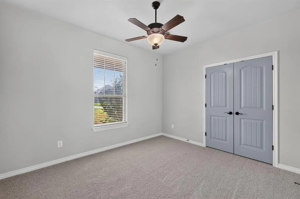 Photo 21 — 10209 SW 23rd Street, Yukon, OK 73099