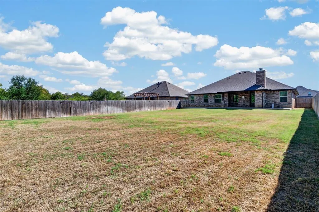 Photo 32 — 10209 SW 23rd Street, Yukon, OK 73099